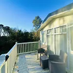 Grove Tatil Evi *